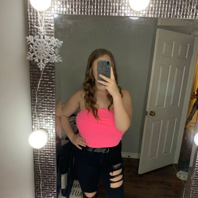Profile Picture of Ava Mceachern (@avamceachernn) on Twitter