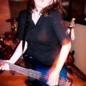 Profile Picture of Melody Vanschaik (@musicmanmelody) on Myspace