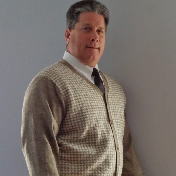 Profile Picture of Timothy Stumpf (@timothystumpf) on Poshmark