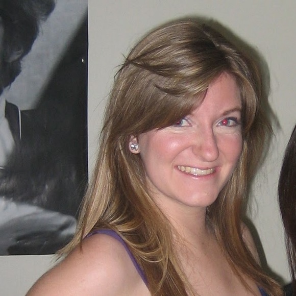 Profile Picture of Catherine Freije (@cfreije) on Poshmark