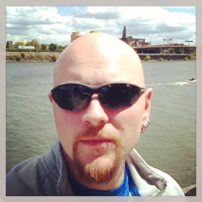 Profile Picture of Jeff Herrick (@metalfro_jeff) on Twitter