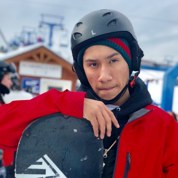 Profile Picture of Antonio Pezoa (@lulbrisk) on Poshmark