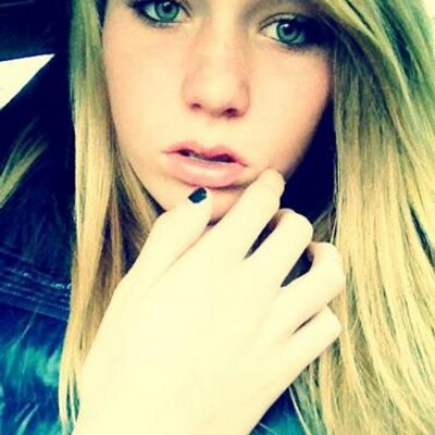 Profile Picture of Beatrice Crabtree (@BeaD8) on Twitter