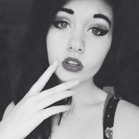 Profile Picture of Rae Brenneman (@darth_raeder) on Poshmark