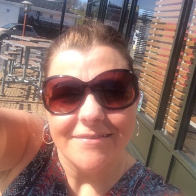 Profile Photo of Sandra Chamberlain (@Sandrachamberl9) on Twitter