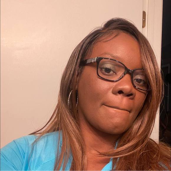 Profile Picture of Cicely Marshburn (@cicelymarshburn) on Poshmark