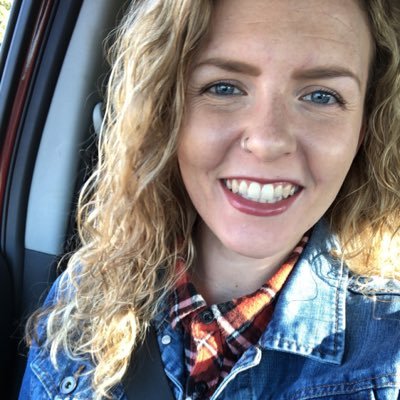 Profile Picture of Lindsey Oliver (@LOLiver623) on Twitter