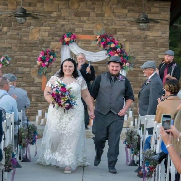 Profile Picture of Edward Gibson (@edwardgibson835) on Poshmark