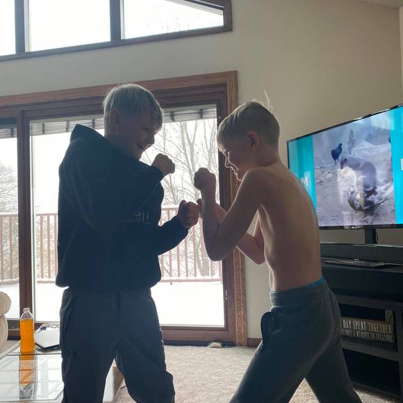 Profile Picture of Charlie Dumdei (@charliedumdei) on Poshmark