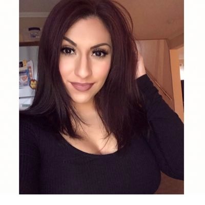 Profile Picture of Victoria Negrete (@VictoriaAliciaa) on Twitter