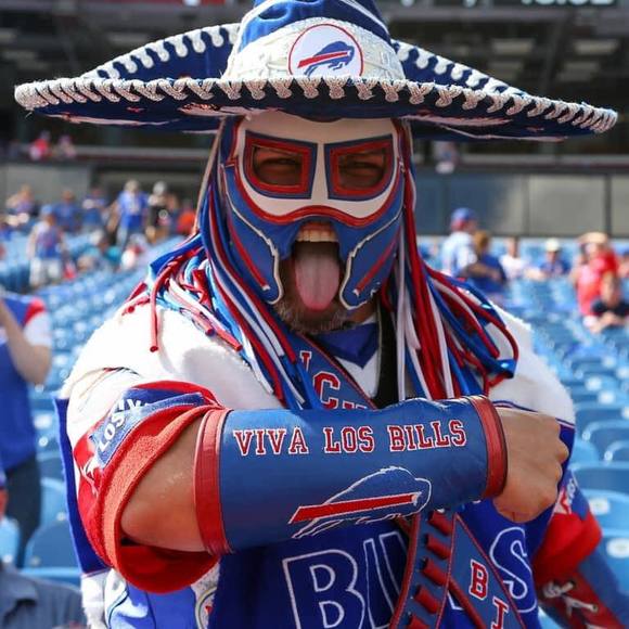 Profile Picture of Ben Speary (@bspeary001) on Poshmark