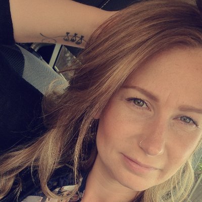 Profile Picture of Aimee Hicks (@AimeeHicks3) on Twitter
