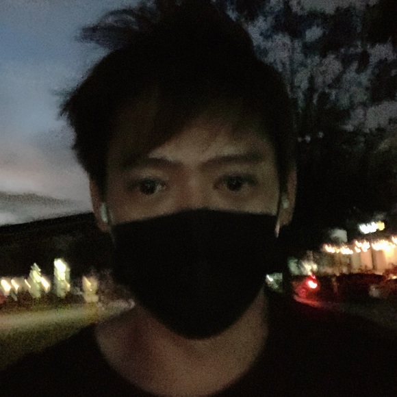Profile Picture of Yong Kim (@yongkim1127) on Poshmark