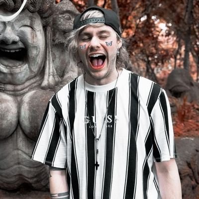 Profile Picture of 𝗟𝗨𝗞𝗘 𝗗'𝗔𝗡𝗚𝗘𝗟𝗢 (@LuciferDiAngelo) on Twitter