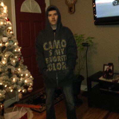 Profile Picture of Christopher Piche (@DitzahJoy) on Twitter