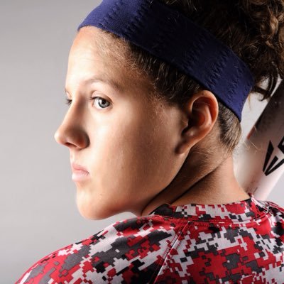 Profile Picture of Amanda Leyba (@aleyba_curls31) on Twitter