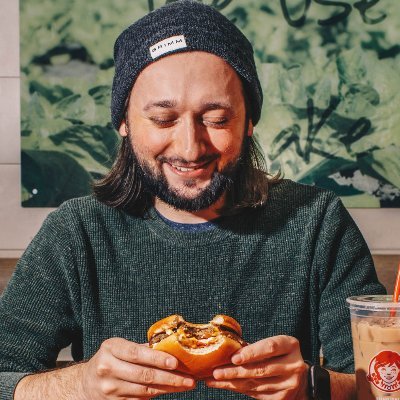 Profile Picture of Tony Merevick (@tonymerevick) on Twitter
