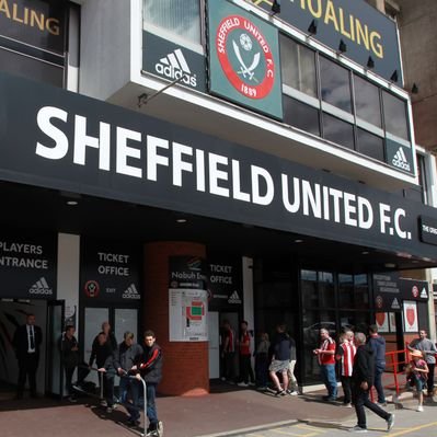 Profile Picture of Mark Utd Blades (@markutdblades) on Twitter