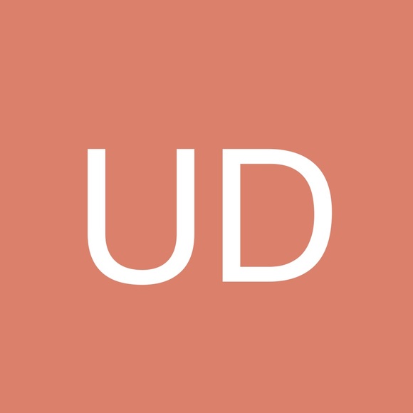 Profile Picture of Uttama De (@deuttama) on Poshmark