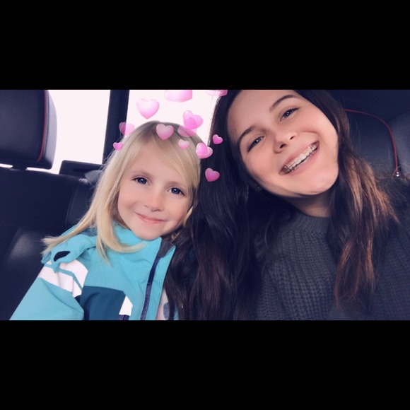 Profile Picture of Kenzie Wagnon (@kenziewagnon99) on Poshmark