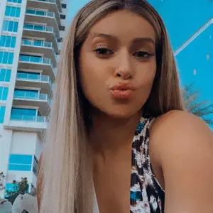 Profile Picture of lauren.aboussie (@lauren.aboussie) on Tiktok