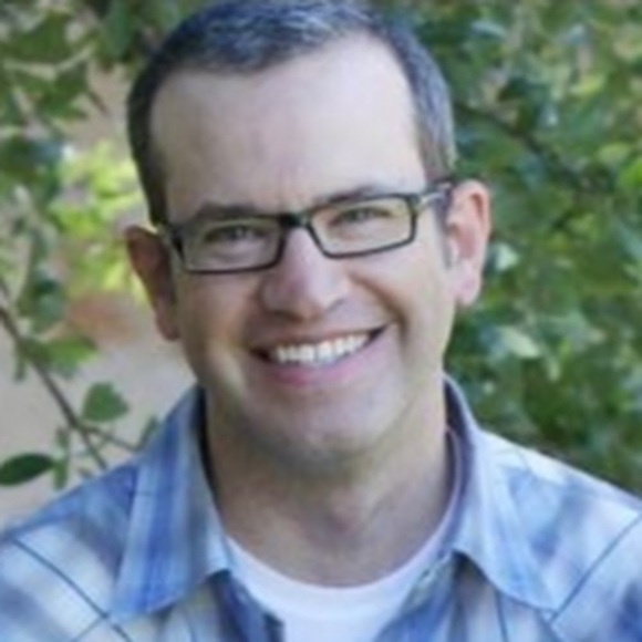 Profile Picture of Jonathan Gesinger (@jgesi) on Poshmark