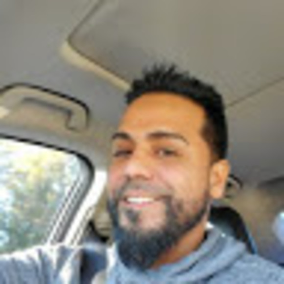 Profile Picture of Ian Hernandez (@ianhernandez329) on Poshmark