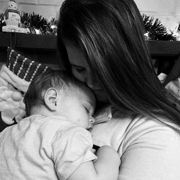 Profile Picture of Tori Barton (@toribarton39) on Poshmark