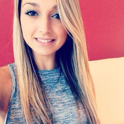 Profile Picture of Jennifer Barrette (@j3nnyfrog) on Twitter
