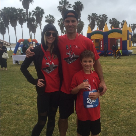 Profile Picture of Crista Nodland (@crista1977) on Poshmark