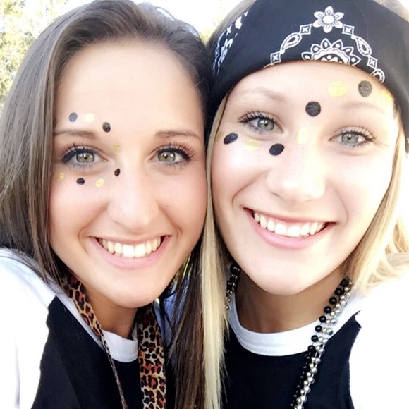 Profile Picture of Tayler Gulley (@tgull275736) on Poshmark