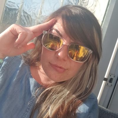 Profile Picture of Lucy Walsh (@sustainlucy) on Twitter