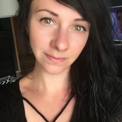 Profile Picture of Mandy Fritzsche (@FritzscheMandy) on Twitter