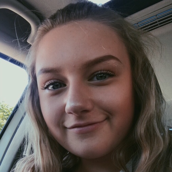 Profile Picture of Makayla Payne (@makkpayne) on Poshmark