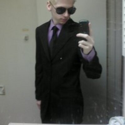 Profile Picture of James Paden (@CoOlFoRdEmCaTs) on Twitter