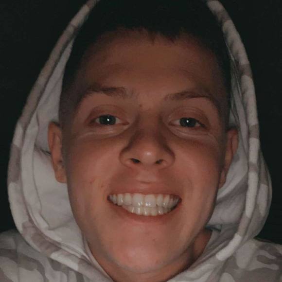 Profile Picture of Austin Dippel (@aldiowa10) on Poshmark