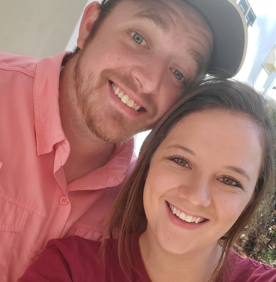 Profile Picture of Jessi Weiden (@jweiden93) on Poshmark