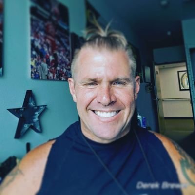 Profile Picture of Derek Brewer. (@DerekBr64233856) on Twitter