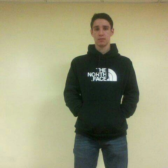 Profile Picture of Rene Rivera (@reneponce3) on Poshmark