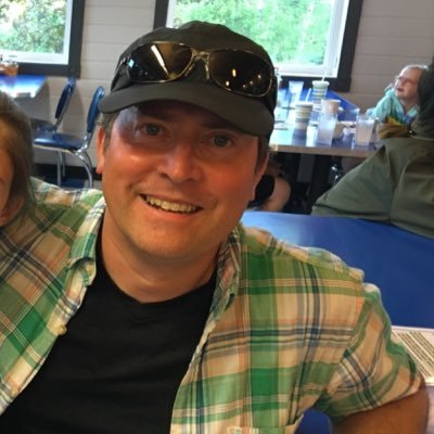 Profile Picture of Tom Ebert (@tomebert11) on Twitter
