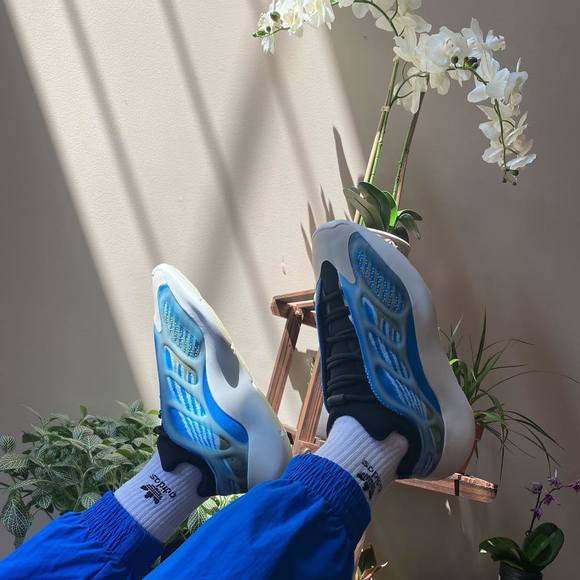 Profile Picture of Tuan Anh (@tuan2me) on Poshmark