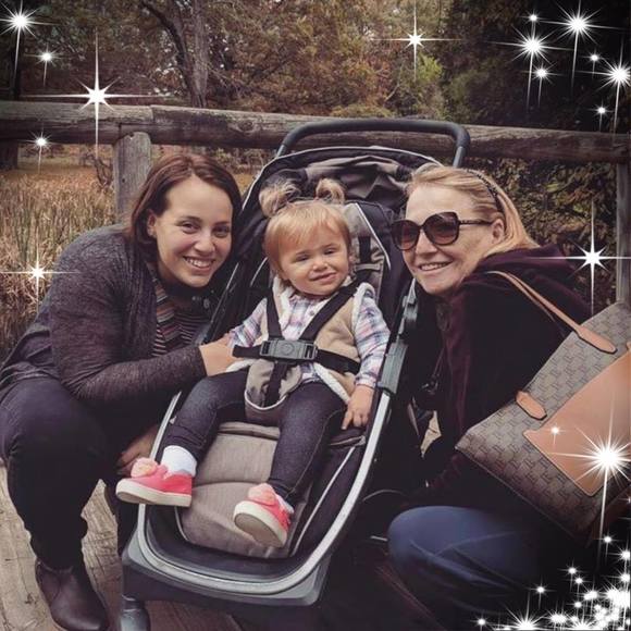 Profile Picture of Clarita Langsner solomon (@clarisolo) on Poshmark