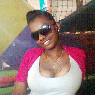 Profile Picture of Alison Denise Naidoo (@alison_naidoo) on Twitter