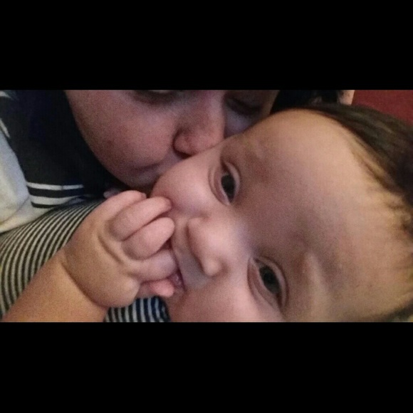 Profile Picture of Catherine Hennis (@chennis11) on Poshmark