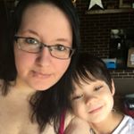 Profile Picture of Bobbie (@ijustwannabeknotty) on Instagram