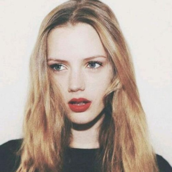 Profile Picture of Ivory Campbell (@loveme99869) on Poshmark