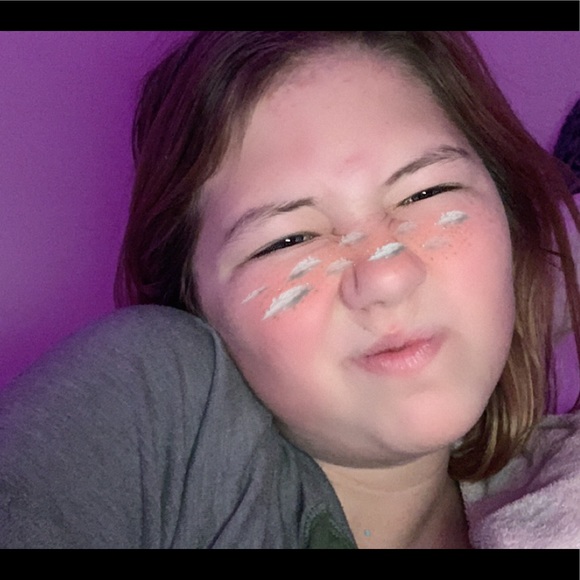 Profile Picture of Haley Krein (@haleykrein) on Poshmark