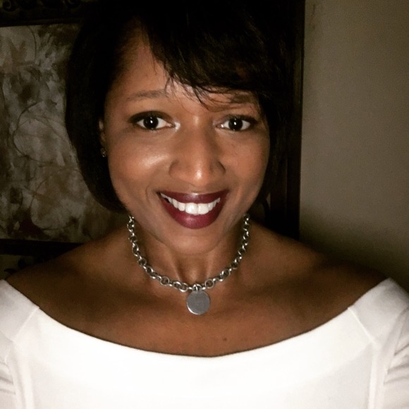 August Geeter - Poshmark Profile Picture of August Geeter (@augustgeeter) on Poshmark