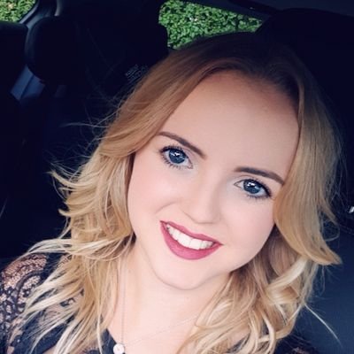 Profile Picture of Lindsey Marshall (@lindsey_e19) on Twitter