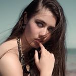 Profile Picture of Crystal DanieLLe Aranda 🐇 (@crystalaranda_) on Instagram